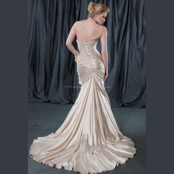 Alfred Sung Wedding Gown Champagne - Picture 2 of 7